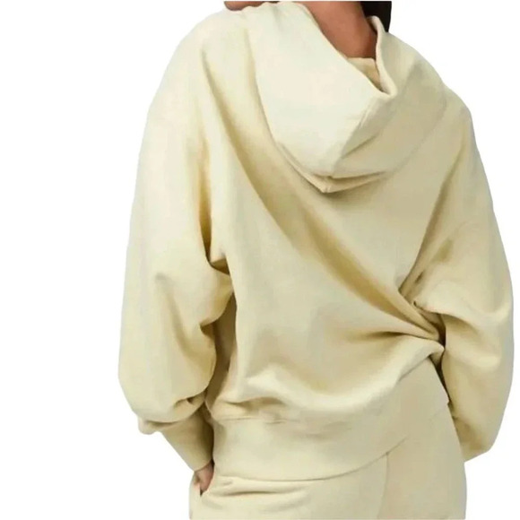 NEW WeWoreWhat Women's Size Small Light Yellow Oversized Hoodie Jacket - Picture 3 of 6